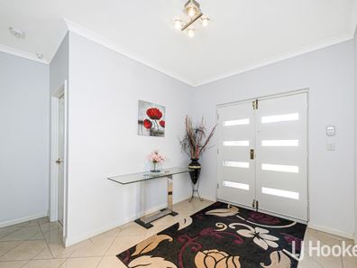 15 Spruce Place, Thornlie WA 6108
