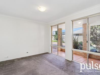 2/46 Tribute Street W, Shelley WA 6148