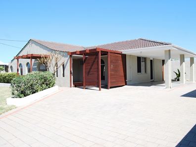 9 Nigel Crescent, Tarcoola Beach WA 6530