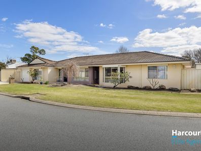 3 Fairway Place, Cooloongup WA 6168