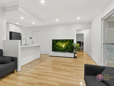 3/15 Belcastro Way, Madeley WA 6065