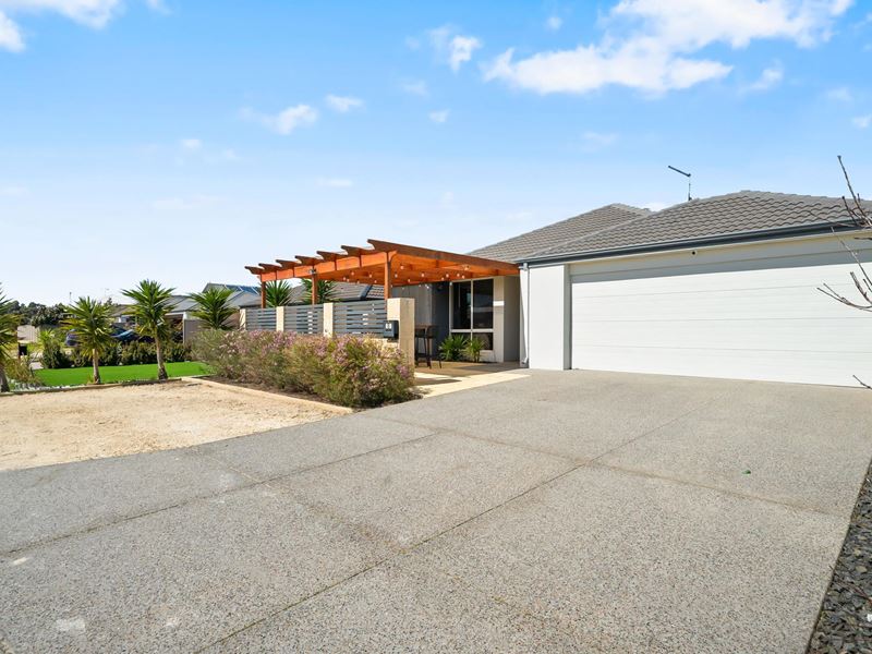 8 Majorelle Way, Karnup