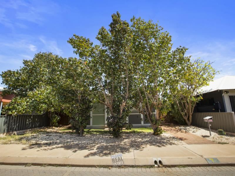 7 Bajamalu Drive, Baynton WA 6714