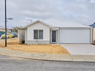 10 Bonney Road, Anketell WA 6167