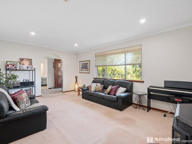 27 HURLEY WAY, Bull Creek