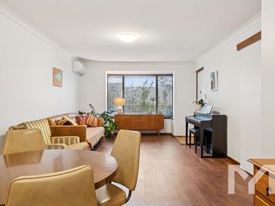 2/5 Aurelian Street, Palmyra WA 6157