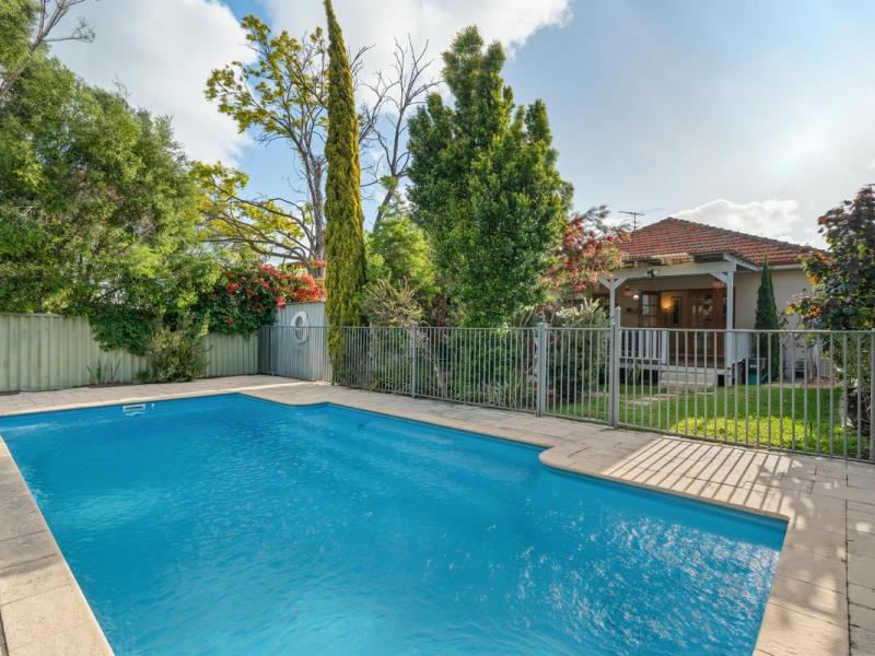 118 Egina Street, Mount Hawthorn