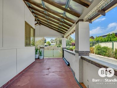 7 Knowles Street, Harvey WA 6220