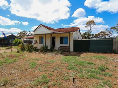 118 Roberts Street, Norseman WA 6443