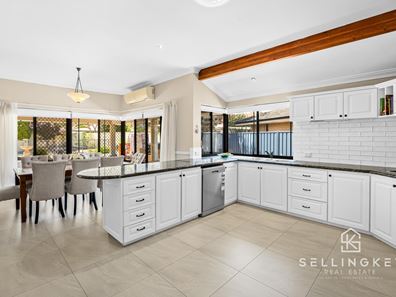 19 GERANIUM PLACE, Canning Vale WA 6155