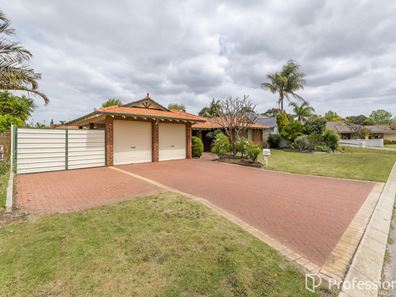 14 Burtonia Place, Canning Vale WA 6155