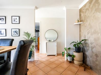 21 Blakemore Retreat, Huntingdale WA 6110