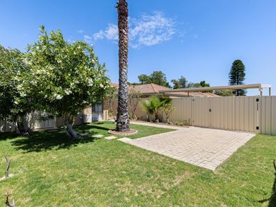 15/96 Simpson Avenue, Rockingham WA 6168