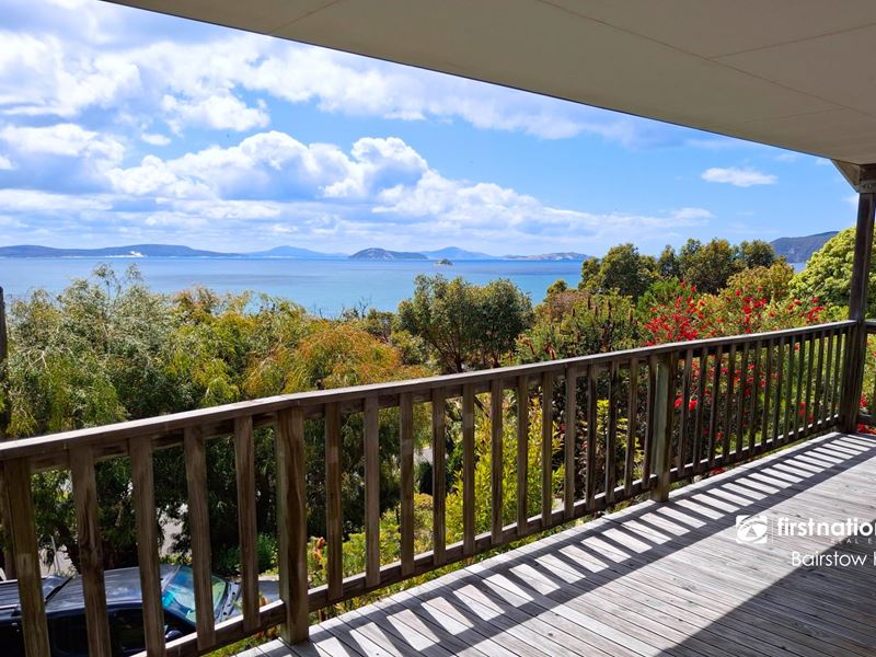 17 Karrakatta Road, Goode Beach WA 6330