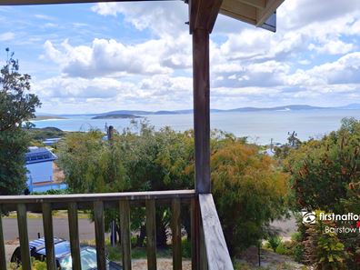 17 Karrakatta Road, Goode Beach WA 6330