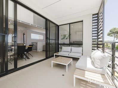 6 Proclaim Avenue, Ellenbrook WA 6069