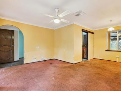 5 Malu Court, Camillo WA 6111