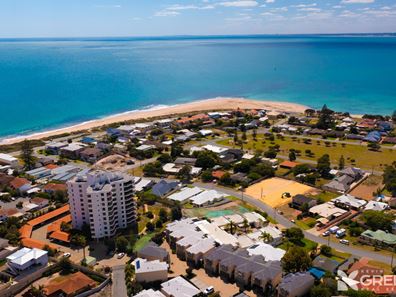 35/6A Valley Road, Halls Head WA 6210