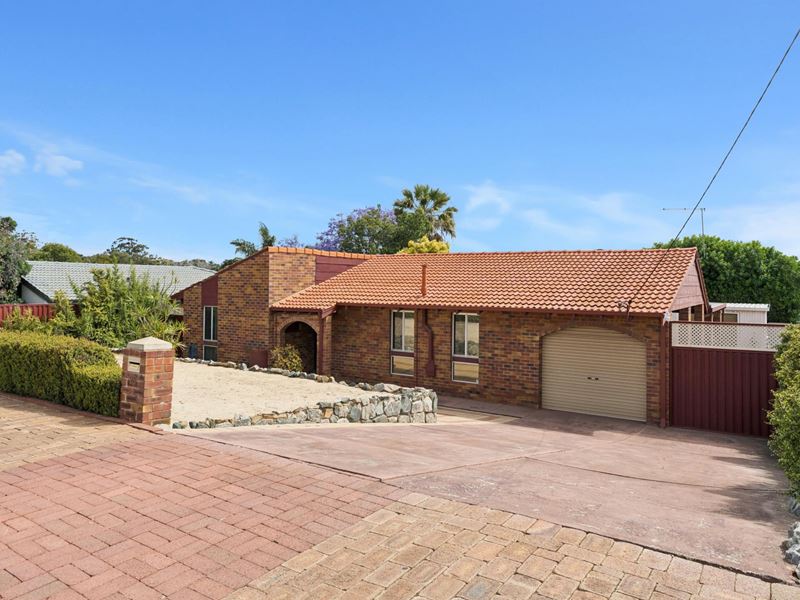 25 Bouvardia Way, Greenwood WA 6024