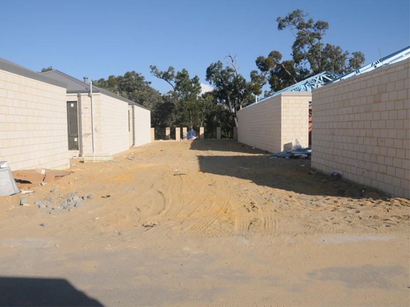 6 Ironstone Lane, Coodanup WA 6210