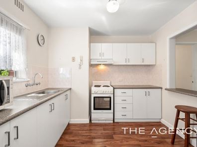 8/10 Prescott Place, Orelia WA 6167