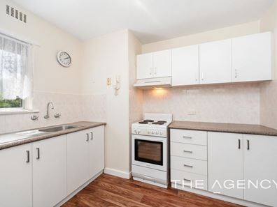 8/10 Prescott Place, Orelia WA 6167