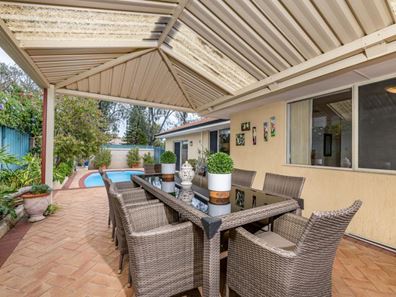 5 Aral Court, Iluka WA 6028