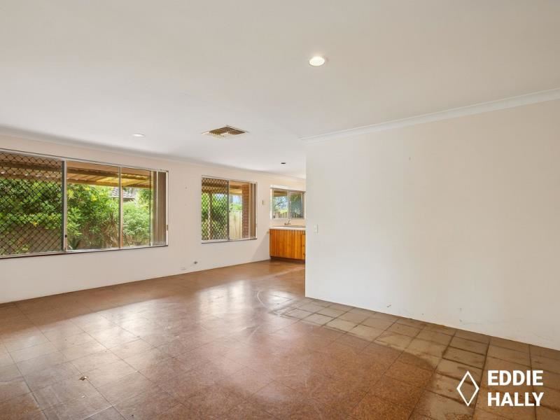 11 Tuart Place, Yangebup