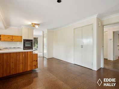 11 Tuart Place, Yangebup WA 6164