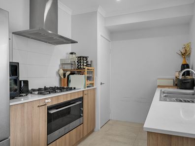 8 Canvas Road, Alkimos WA 6038