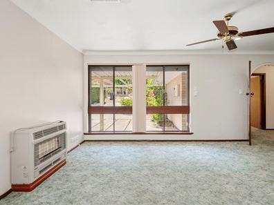 10 Katrina Terrace, Kelmscott WA 6111