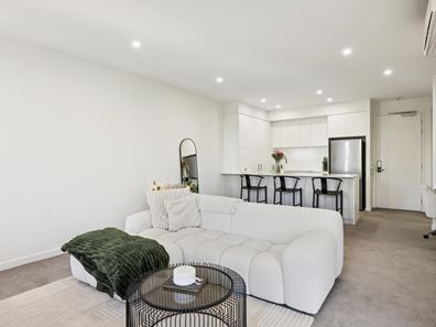 18/10 Hawksburn Road, Rivervale WA 6103