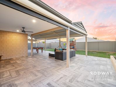 61 Setosa Loop, Byford WA 6122