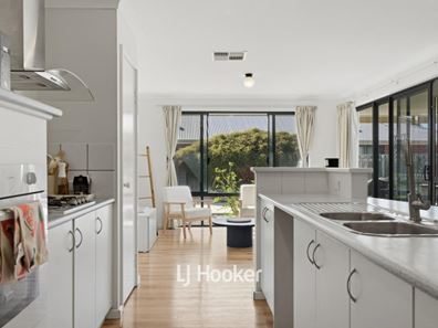 101 Macquarie Drive, Australind WA 6233