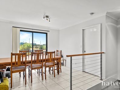 3/2 Hogarth Street, Cannington WA 6107
