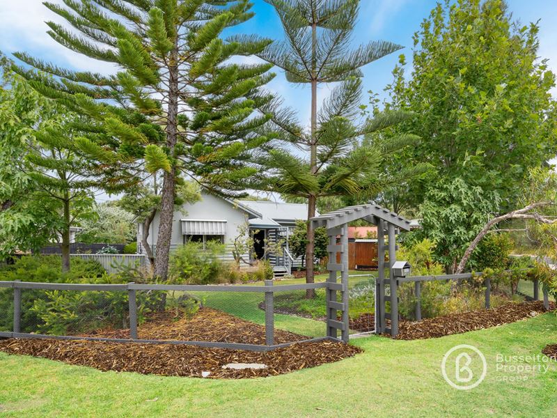 20 Backhouse Street, West Busselton WA 6280