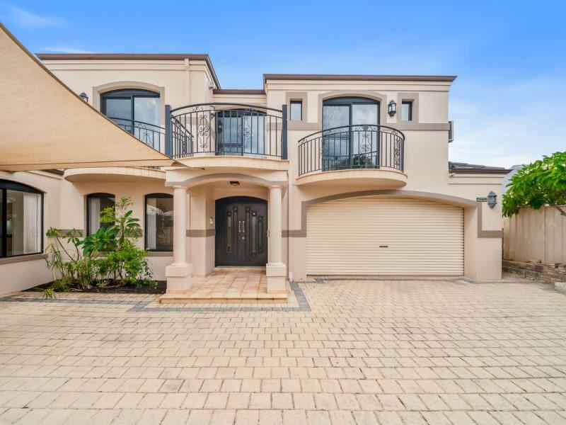 2/106 Ardross Street, Applecross