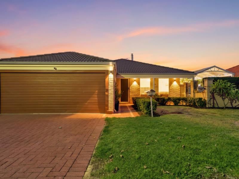 12 Bendee Drive, Atwell