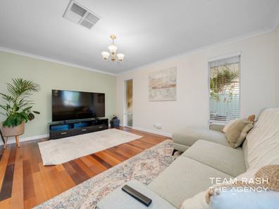 12 Bendee Drive, Atwell WA 6164