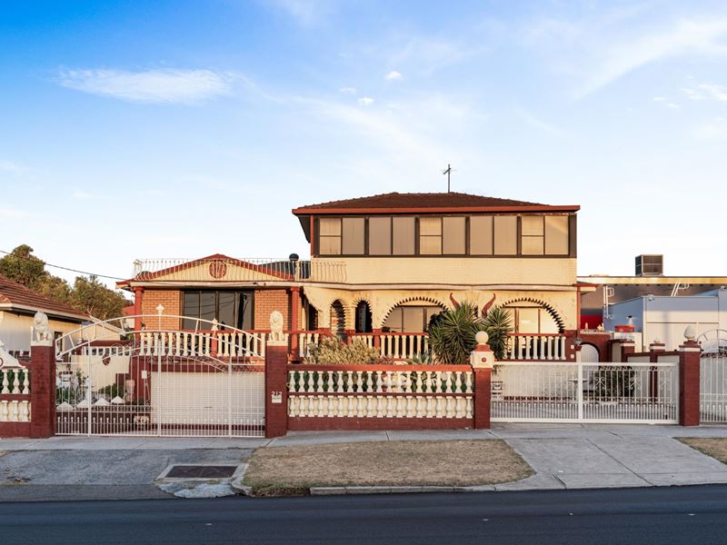 212 Rockingham Road, Hamilton Hill WA 6163
