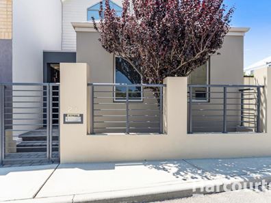 21 Redfern Bend, Clarkson WA 6030
