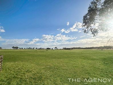 2130 Long Forrest Road, Mumberkine WA 6401