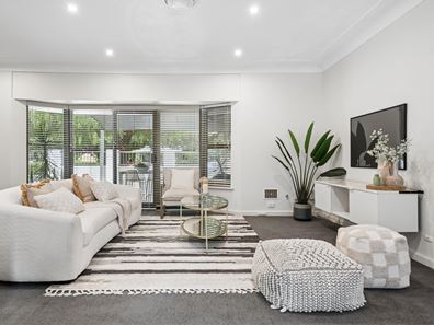10 Karoo Street, South Perth WA 6151