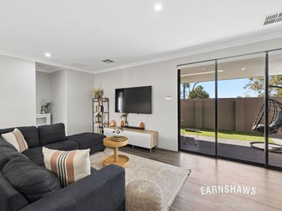 26/32 Gladstone Ave, Swan View WA 6056