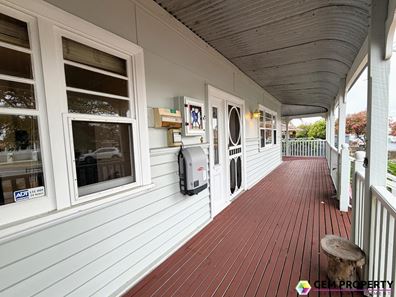 90 Beach Road, Bunbury WA 6230