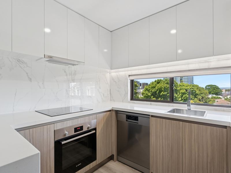 301/21 Kishorn Road, Applecross WA 6153