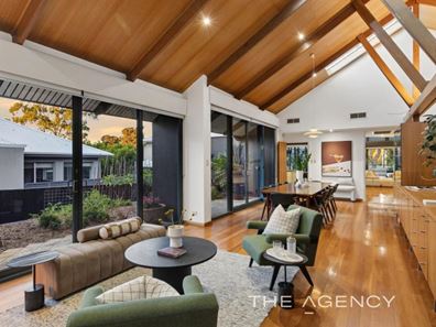 8 Latrobe Street, Yokine WA 6060