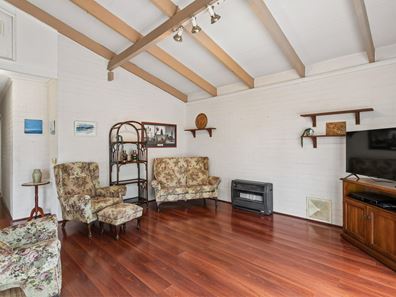 5A Laga Court, Stirling WA 6021