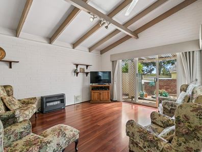 5A Laga Court, Stirling WA 6021