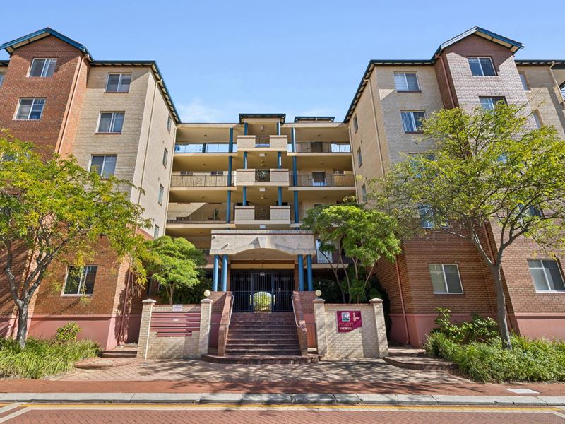 112/7-11 Heirisson Way, Victoria Park